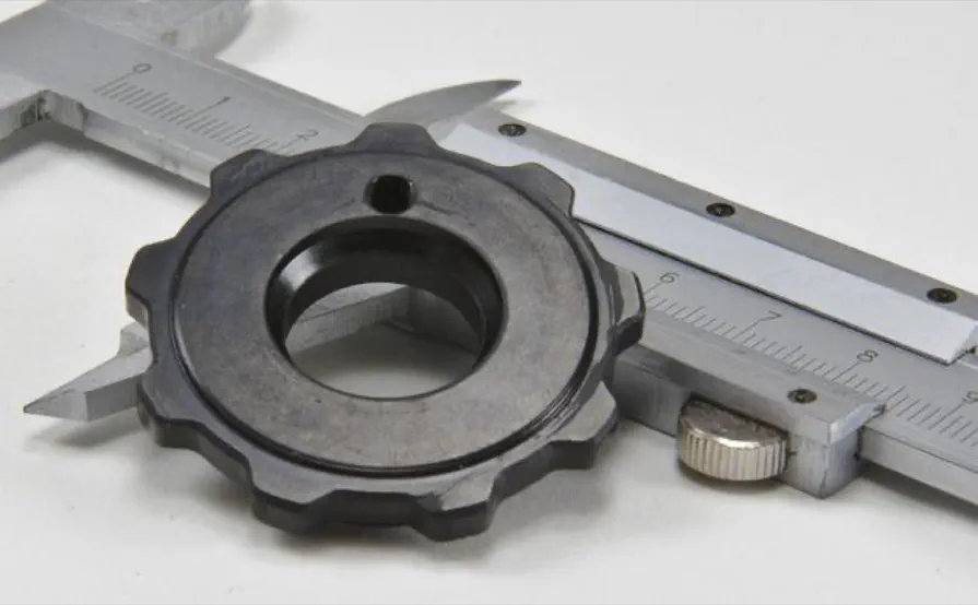 Elna disc with drive hole Elna disc with drive hole