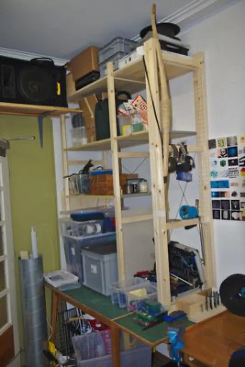 New shelves for more space on the tables New shelves for more space on the tables